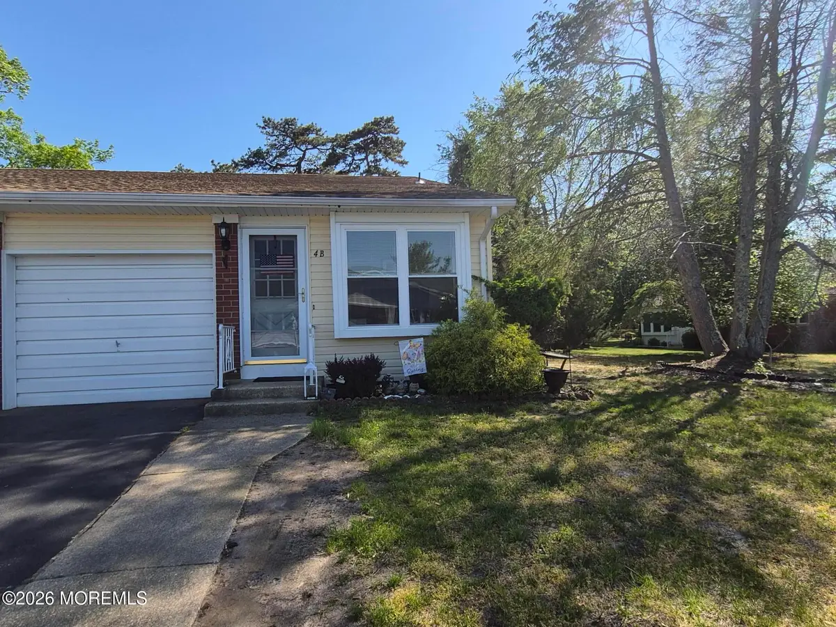 4 Conestoga Drive #B, Whiting, NJ 08759 - #1