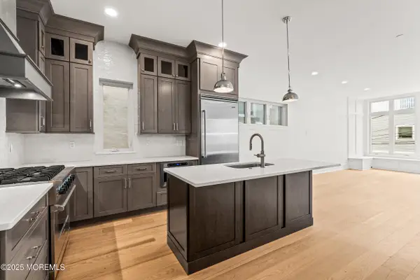 7 South Street, Sea Bright, NJ 07760