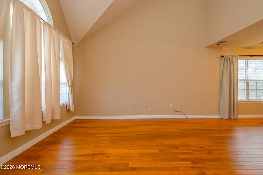 60 Glenn Oaks Court, Old Bridge, NJ 08857 - #3