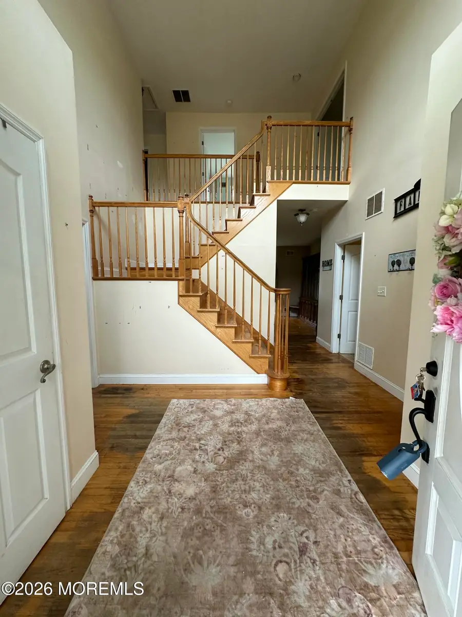 528 Vanderbilt Avenue, Bayville, NJ 08721 - #2