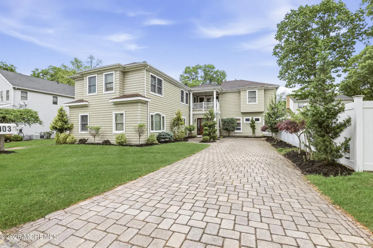 1903 Vernon Street, Oakhurst, NJ 07755 - #1