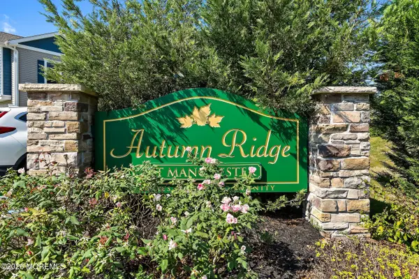 17 Arden Drive, Manchester, NJ 08759