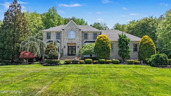 131 Taylors Mills Road, Manalapan, NJ 07726