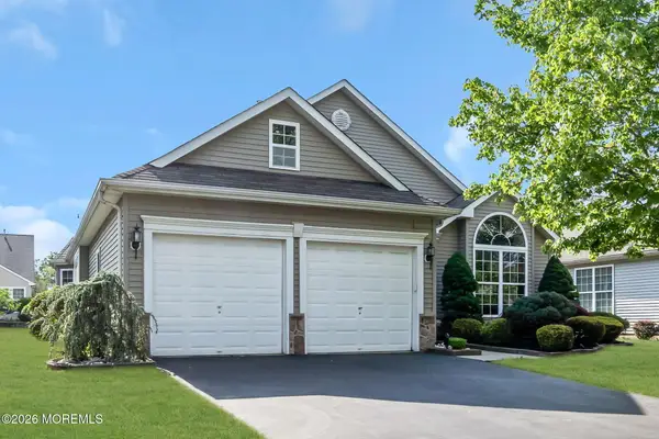 442 Monticello Lane, Lakewood, NJ 08701