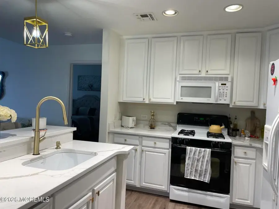 358 Rector Street #707, Perth Amboy, NJ 08862 - #3
