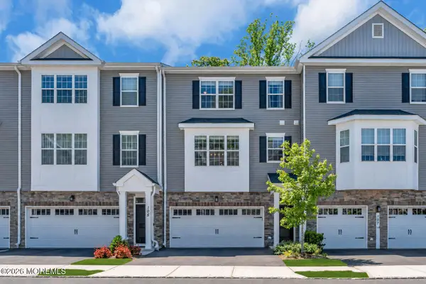 106 Arose Lane, Middletown, NJ 07748