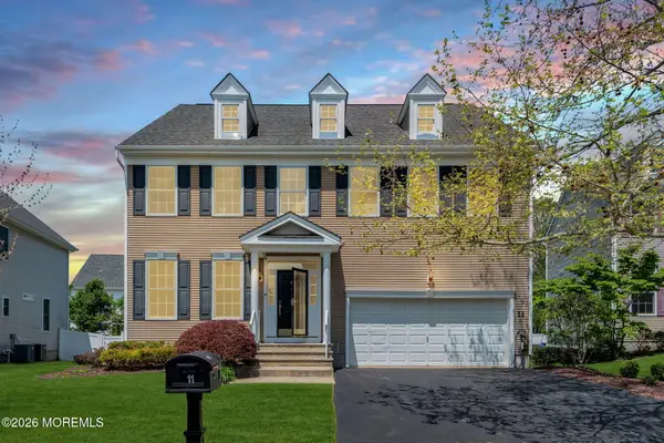 11 Colson Drive, Manalapan, NJ 07726