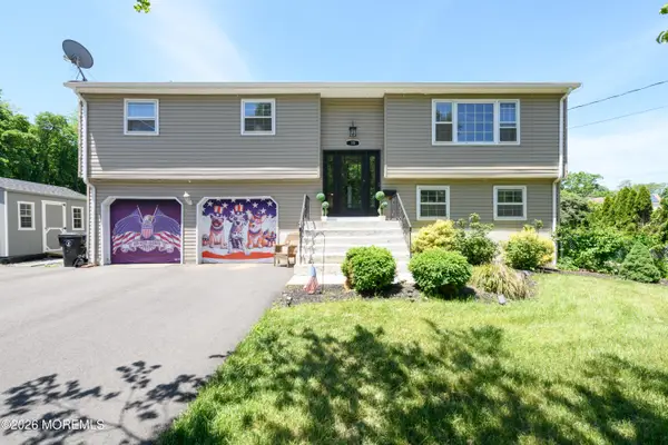 19 Kelvin Avenue, Leonardo, NJ 07737