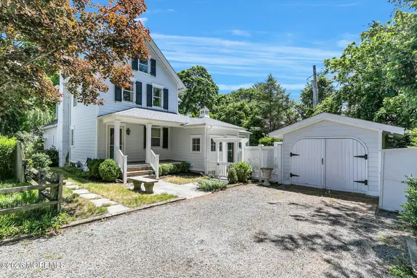 15 Haggers Lane, Fair Haven, NJ 07704