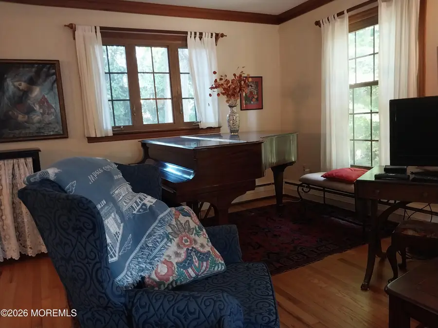 511 Clinton Avenue, Toms River, NJ 08753 - #3