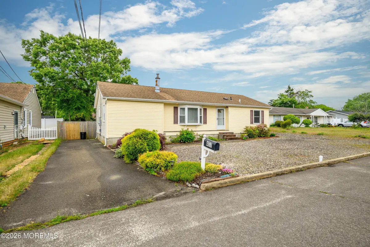 407 Sinclair Avenue, Lanoka Harbor, NJ 08734 - #1