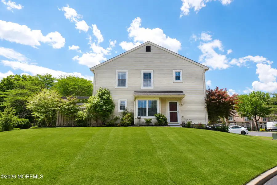 44 Alameda Court, Eatontown, NJ 07724 - #2