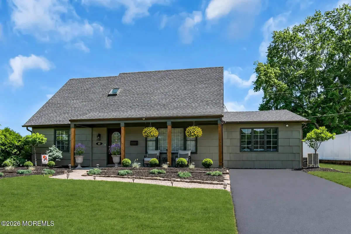 40 Icemeadow Lane, Aberdeen, NJ 07747 - #1