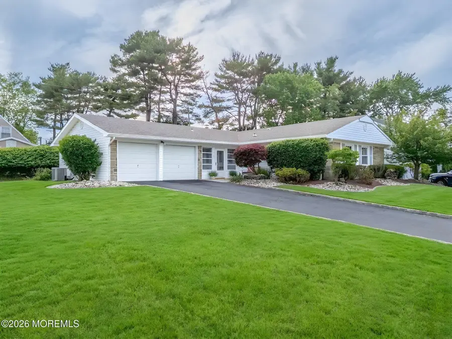 117 Idolstone Lane, Matawan, NJ 07747 - #2