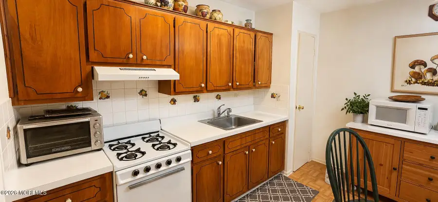 9 D Lake Drive, Manchester, NJ 08759 - #3