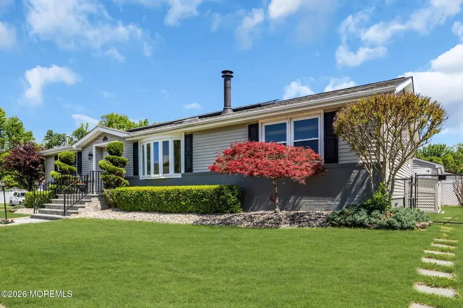 3 Brookview Lane, Manalapan, NJ 07726 - #2