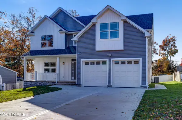 36 Watts Avenue, Barnegat, NJ 08005