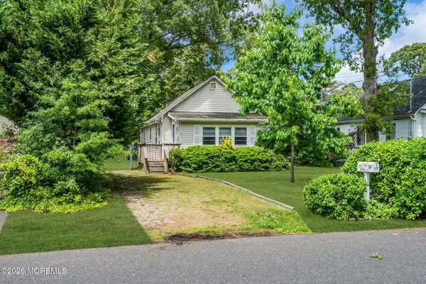 335 Elizabeth Avenue, Toms River, NJ 08753