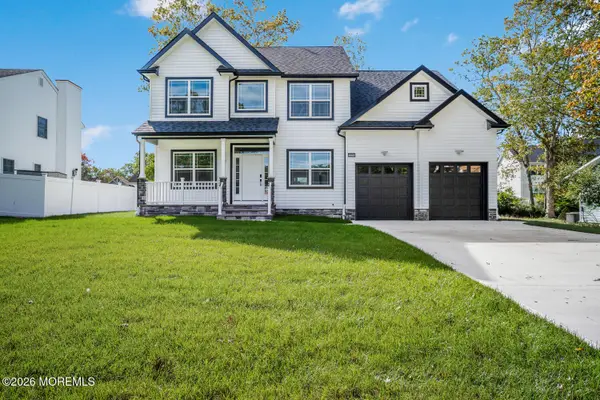 38 Watts Avenue, Barnegat, NJ 08005