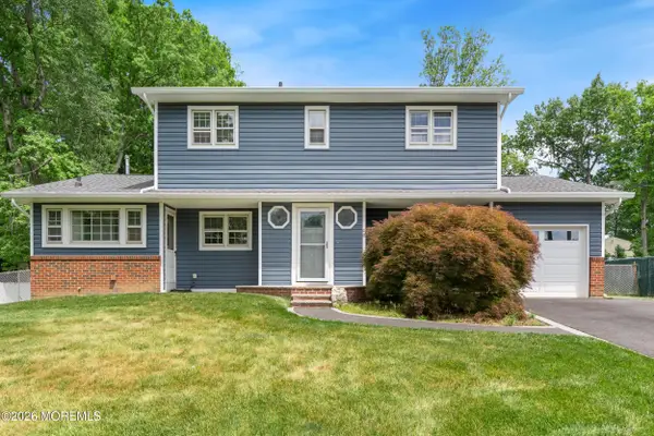 38 Valley Vale Drive, Old Bridge, NJ 08857