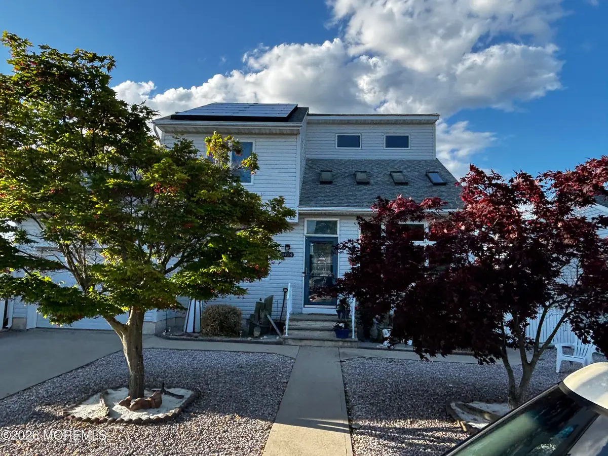 3424 Thistle Avenue, Toms River, NJ 08753 - #1
