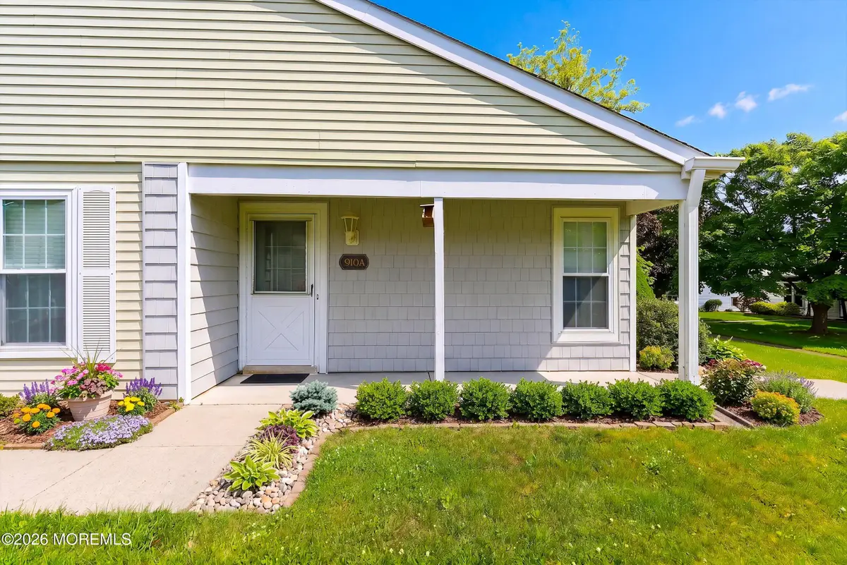 910A Liverpool Circle, Manchester, NJ 08759 - #1