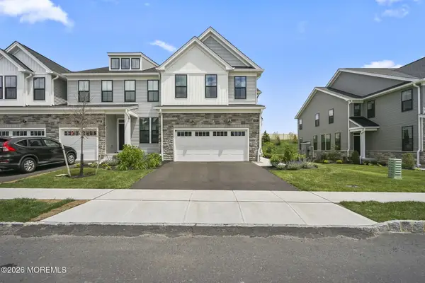 170 Mustang Drive, Manalapan, NJ 07726
