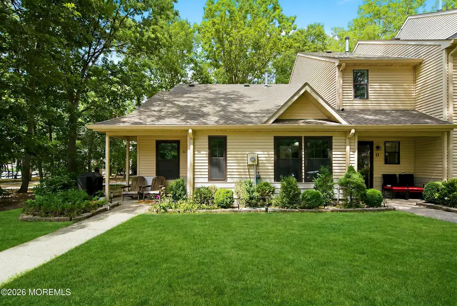 10 Bayberry Court, Jackson, NJ 08527 - #2
