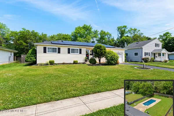 114 Wynnewood Court, Freehold, NJ 07728