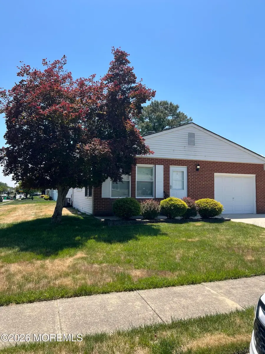 1 Vail Street, Toms River, NJ 08757 - #3