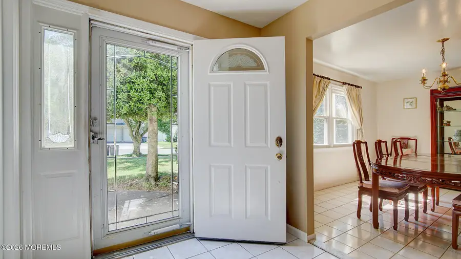 1 Rustic Lane, Matawan, NJ 07747 - #3