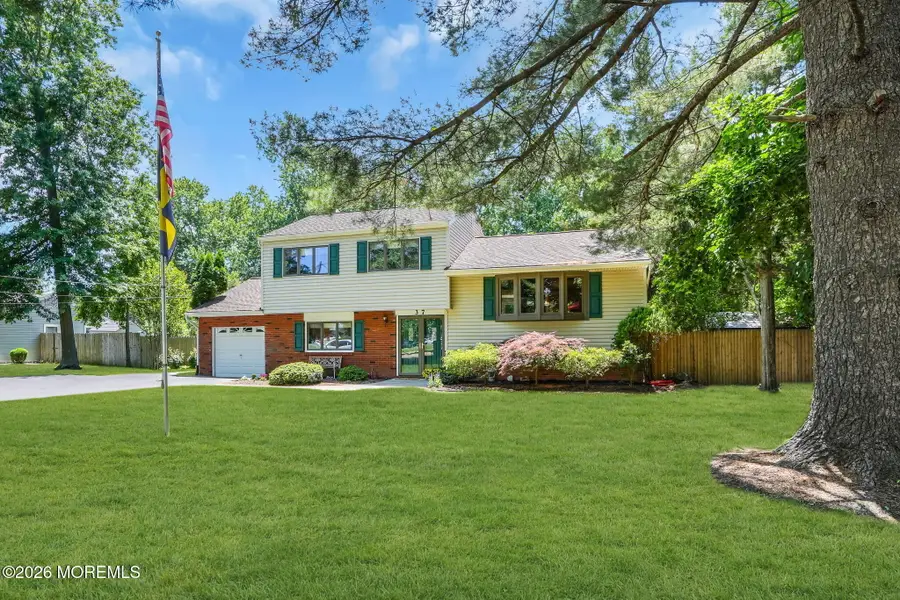 37 Gordons Corner Road, Manalapan, NJ 07726 - #2