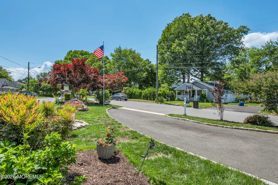 4 Wood Avenue, Middletown, NJ 07758 - #3