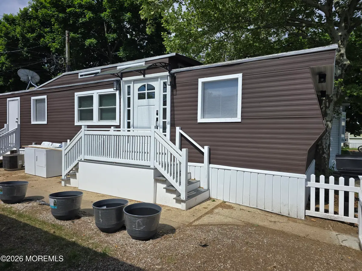9 Monique Circle, Hazlet, NJ 07730 - #1
