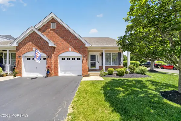 71 Burholme Drive, Robbinsville, NJ 08691