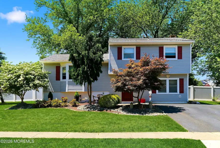 20 Bromley Drive, Hazlet, NJ 07730 - #3