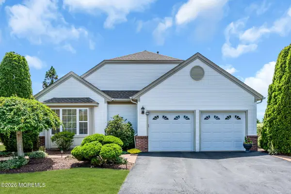 5 Donatello Drive, Manchester, NJ 08759