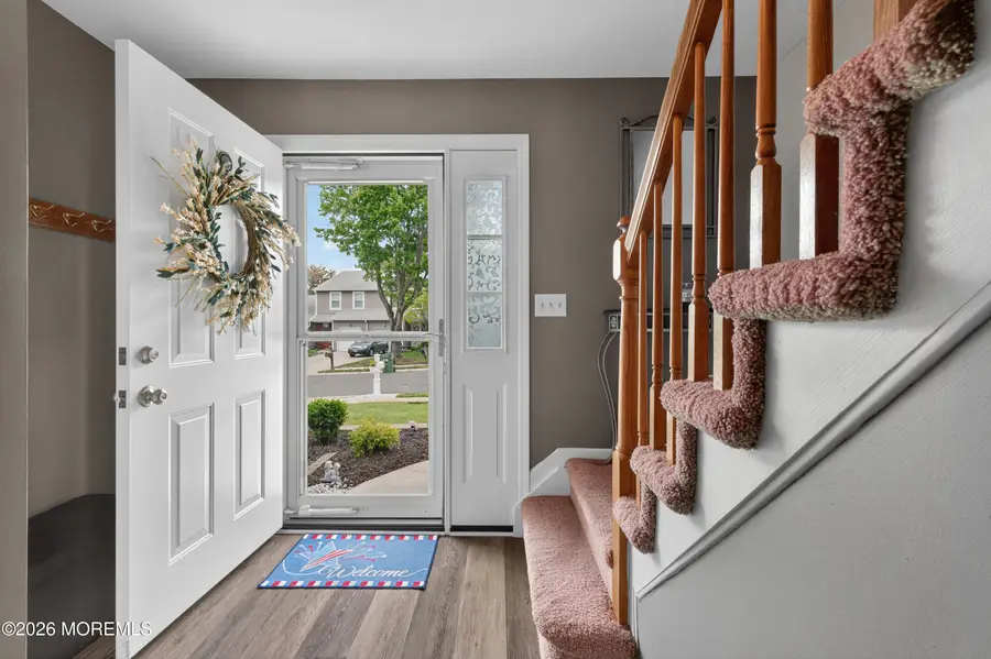 20 Oak Lane, Eatontown, NJ 07724 - #2