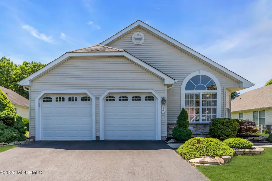 36 Strawberry Lane, Lakewood, NJ 08701 - #2