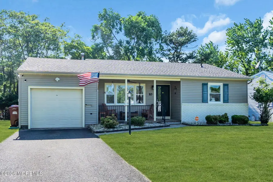 10 York Street, Toms River, NJ 08757 - #2