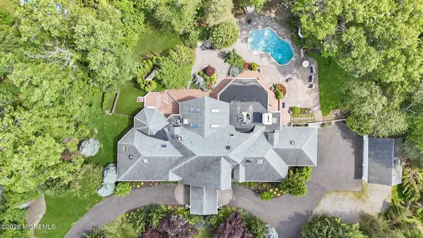 1591 Beaver Hollow Drive, Toms River, NJ 08755