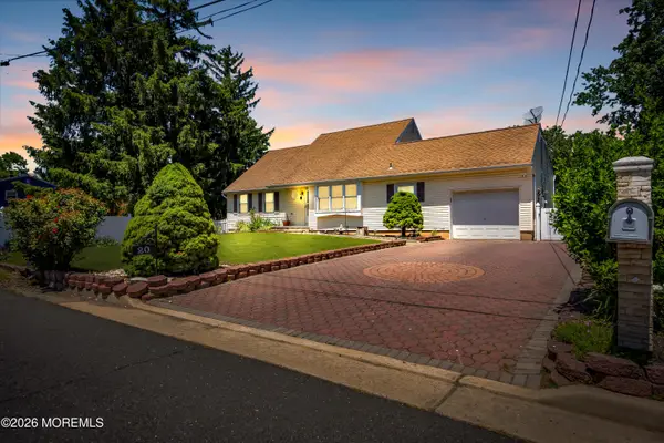 20 Sheldon Place, Piscataway Twp, NJ 08854