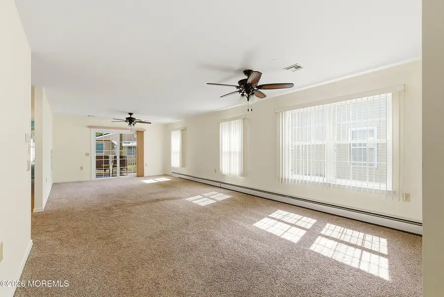 31 Portsmouth Drive, Toms River, NJ 08757 - #2