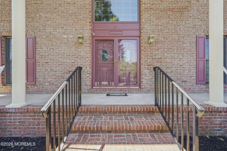 26 Crosswicks Ellisdale Road, Burlington, NJ 08016 - #2