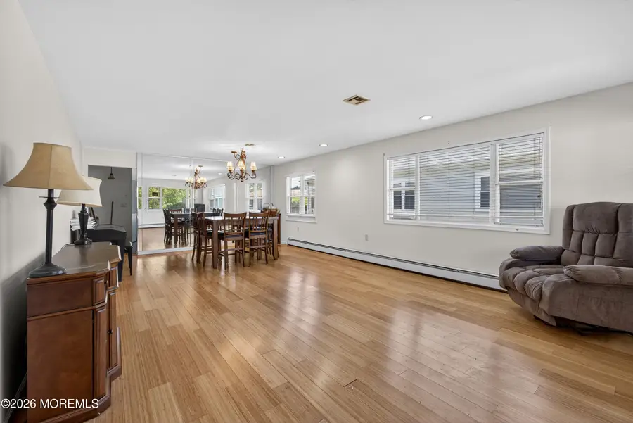 6 Olstins Court, Toms River, NJ 08757 - #3