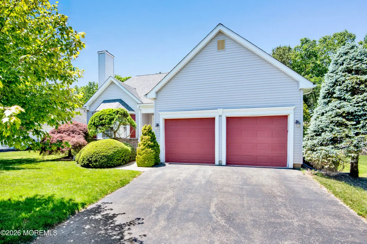 52 Skyline Drive, Lakewood, NJ 08701 - #1