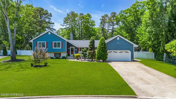 208 Quail Lane, Lanoka Harbor, NJ 08734