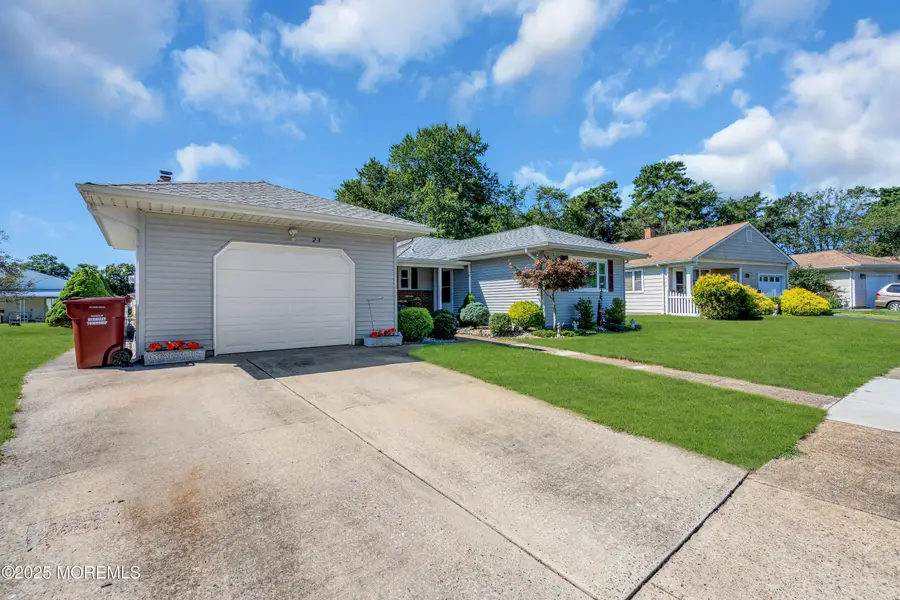 23 Fontana Street, Toms River, NJ 08757 - #3