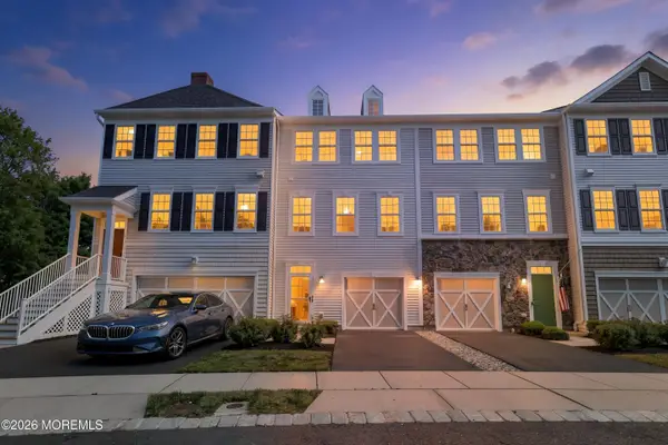 117 Beacon Lane, Eatontown, NJ 07724