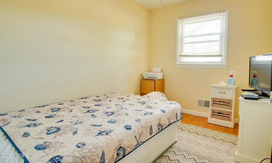 834 Ross Street, Toms River, NJ 08753 - #3